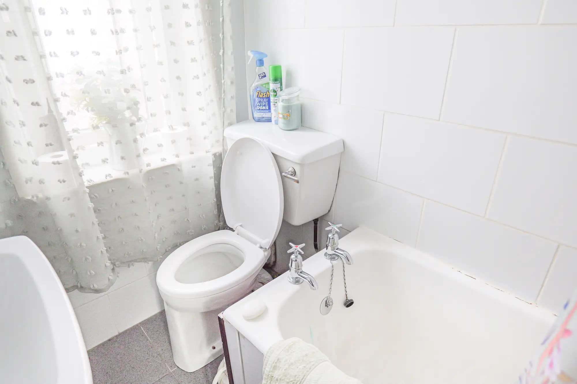 property photo 6 of 24