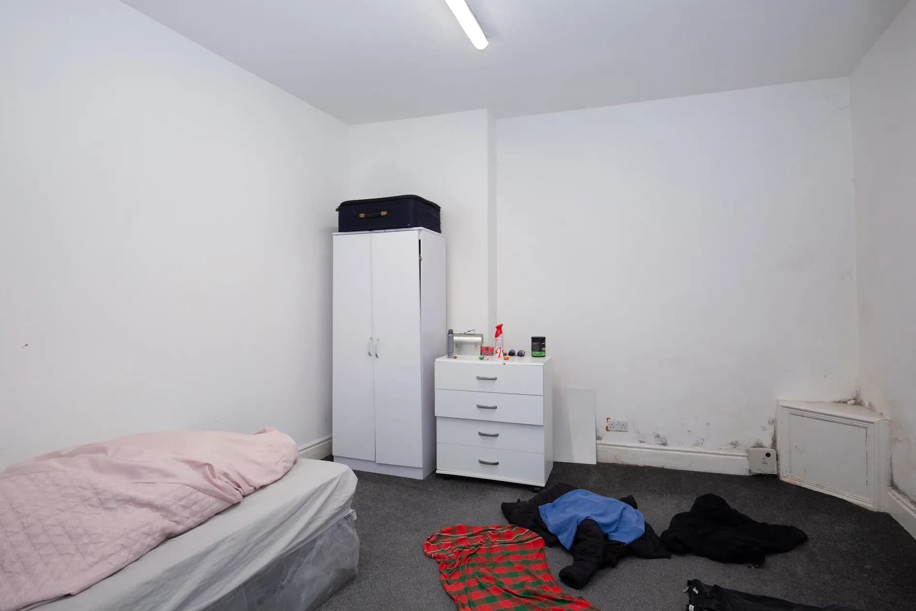 property photo 13 of 19