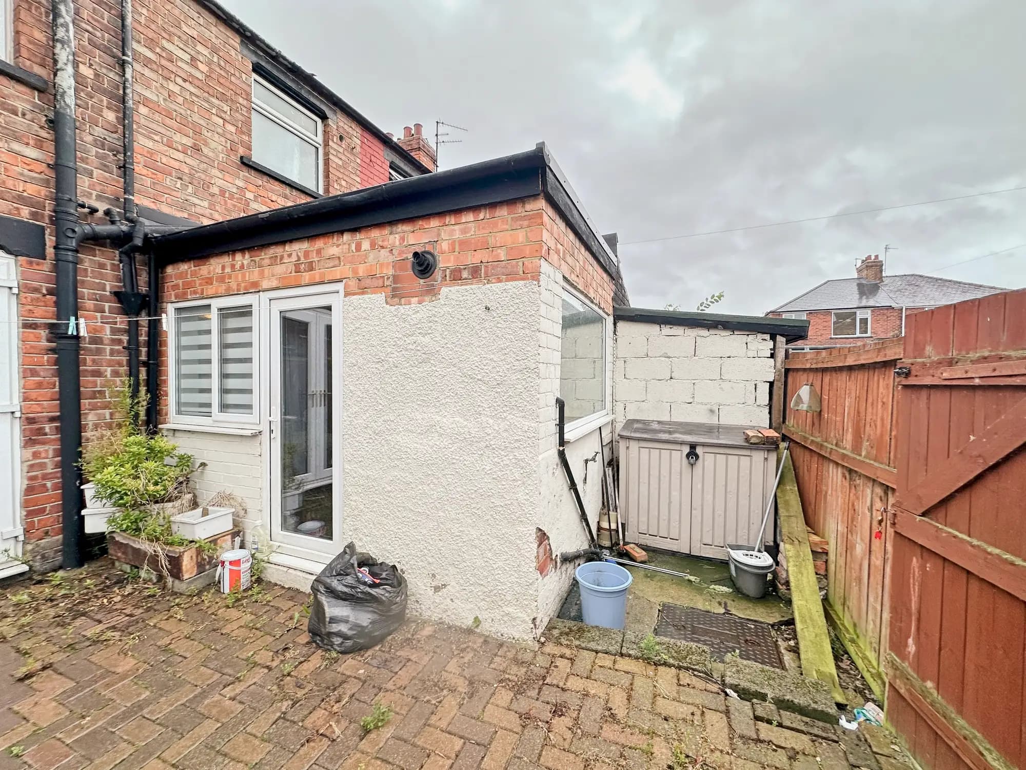 property photo 25 of 28