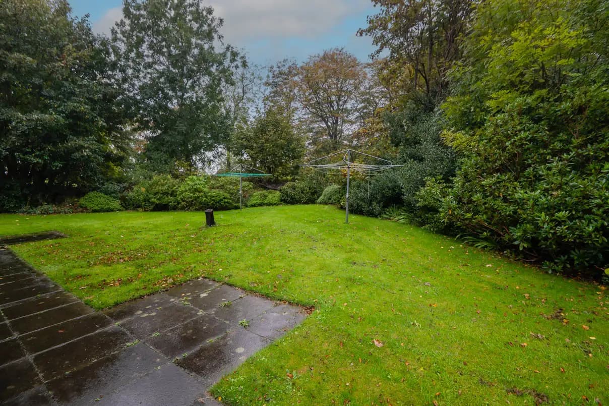 property photo 13 of 15