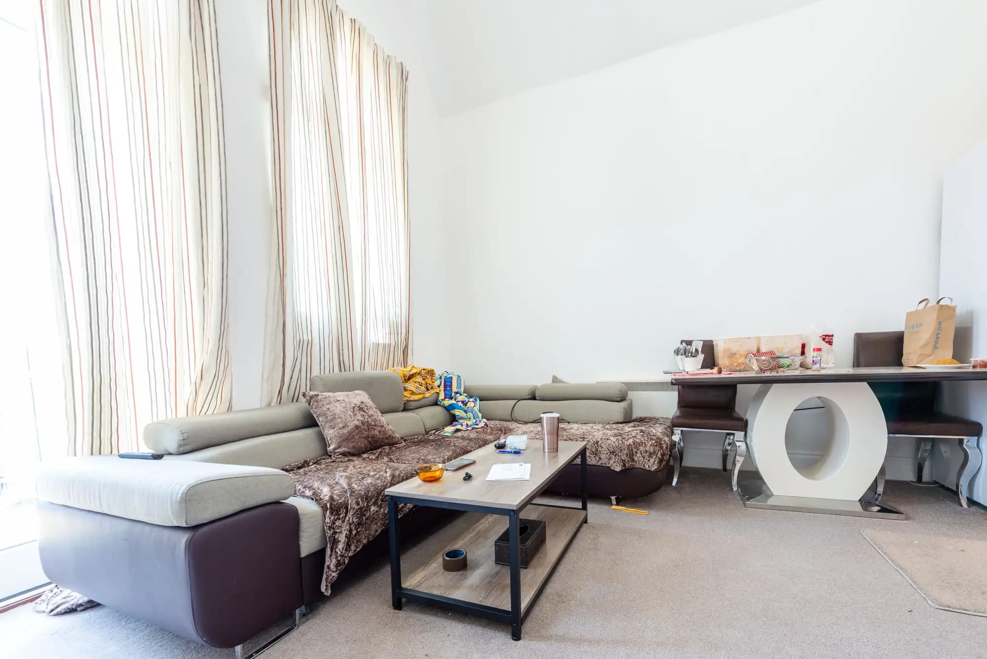 property photo 6 of 46
