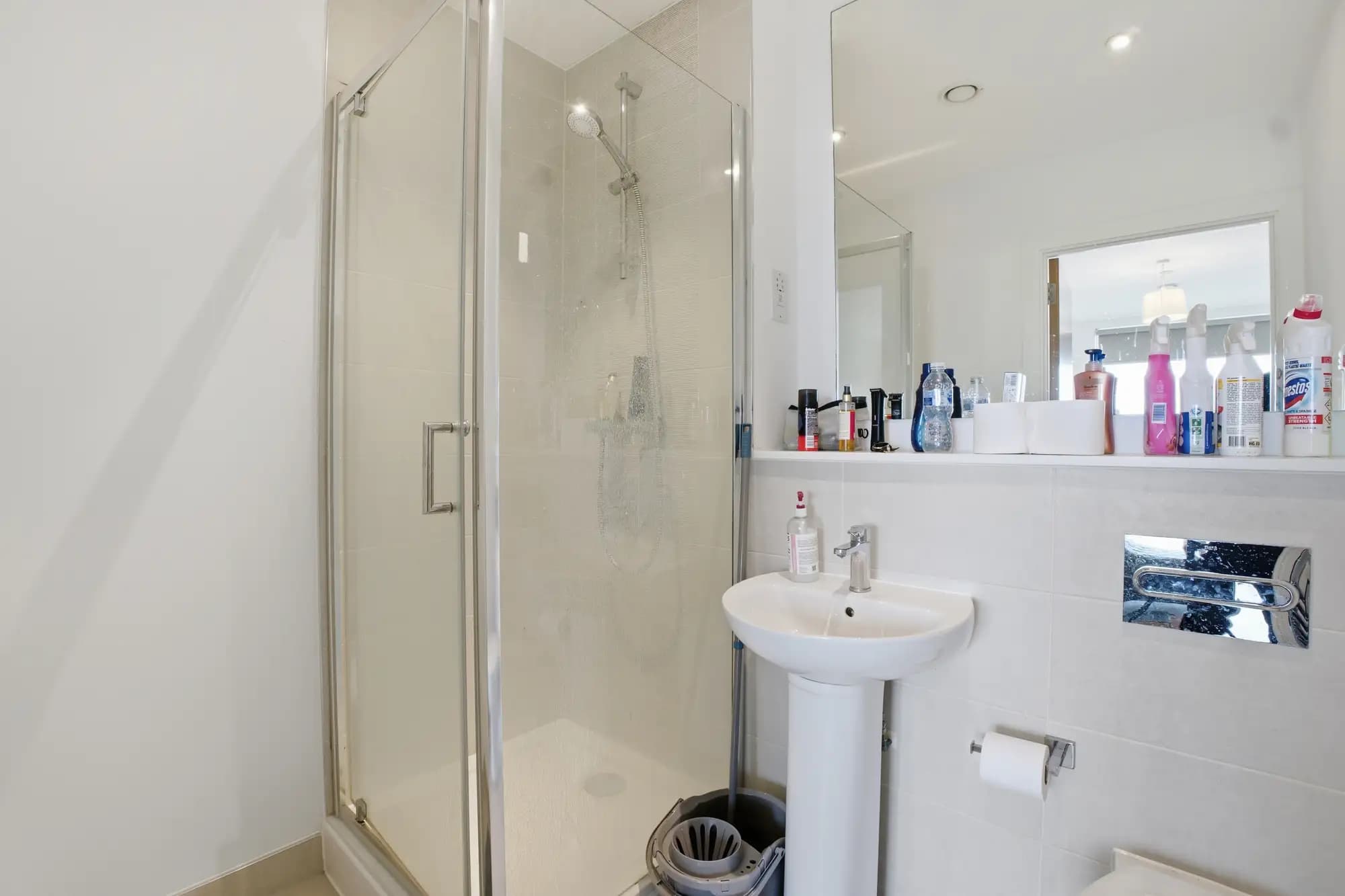 property photo 8 of 13