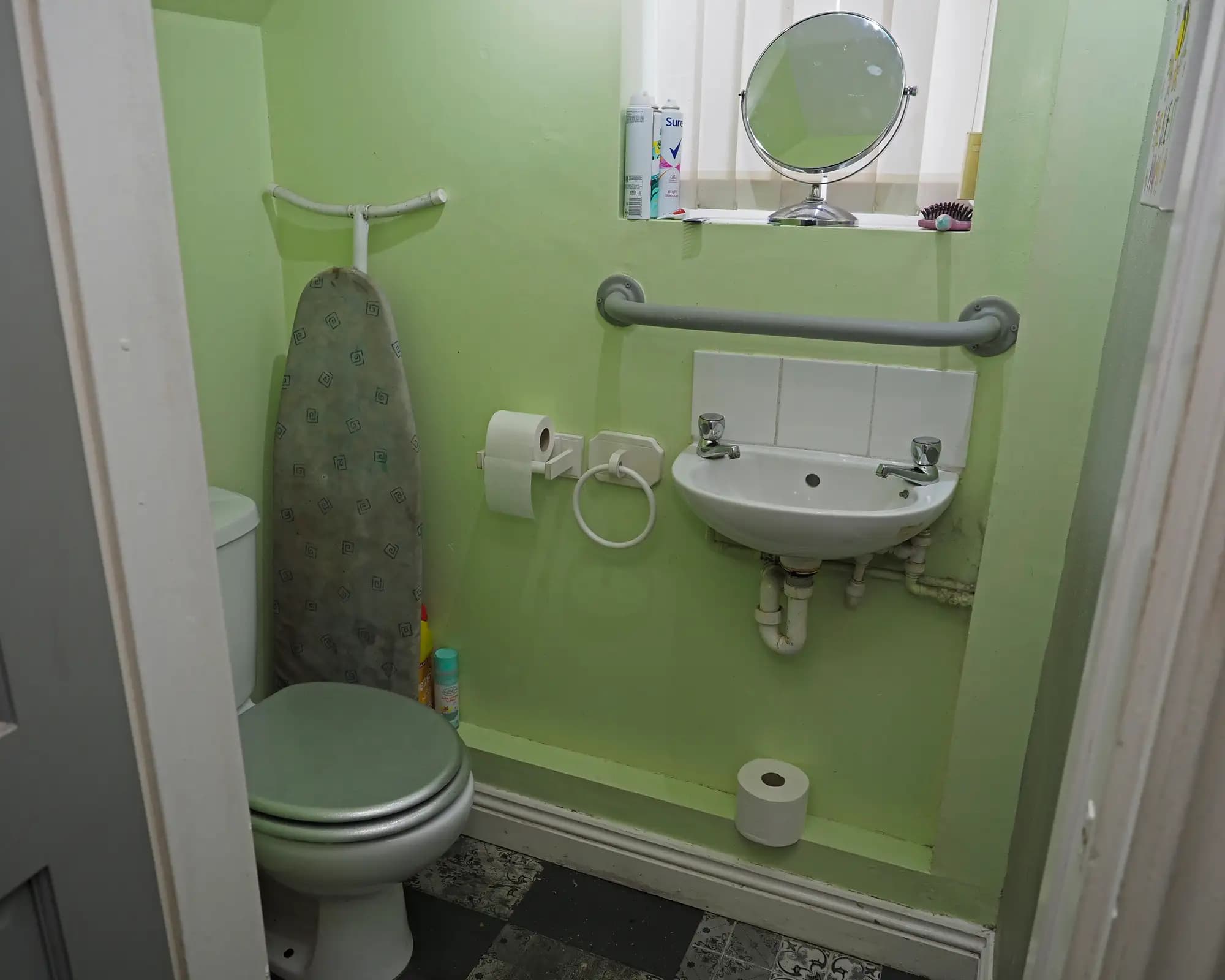 property photo 10 of 19