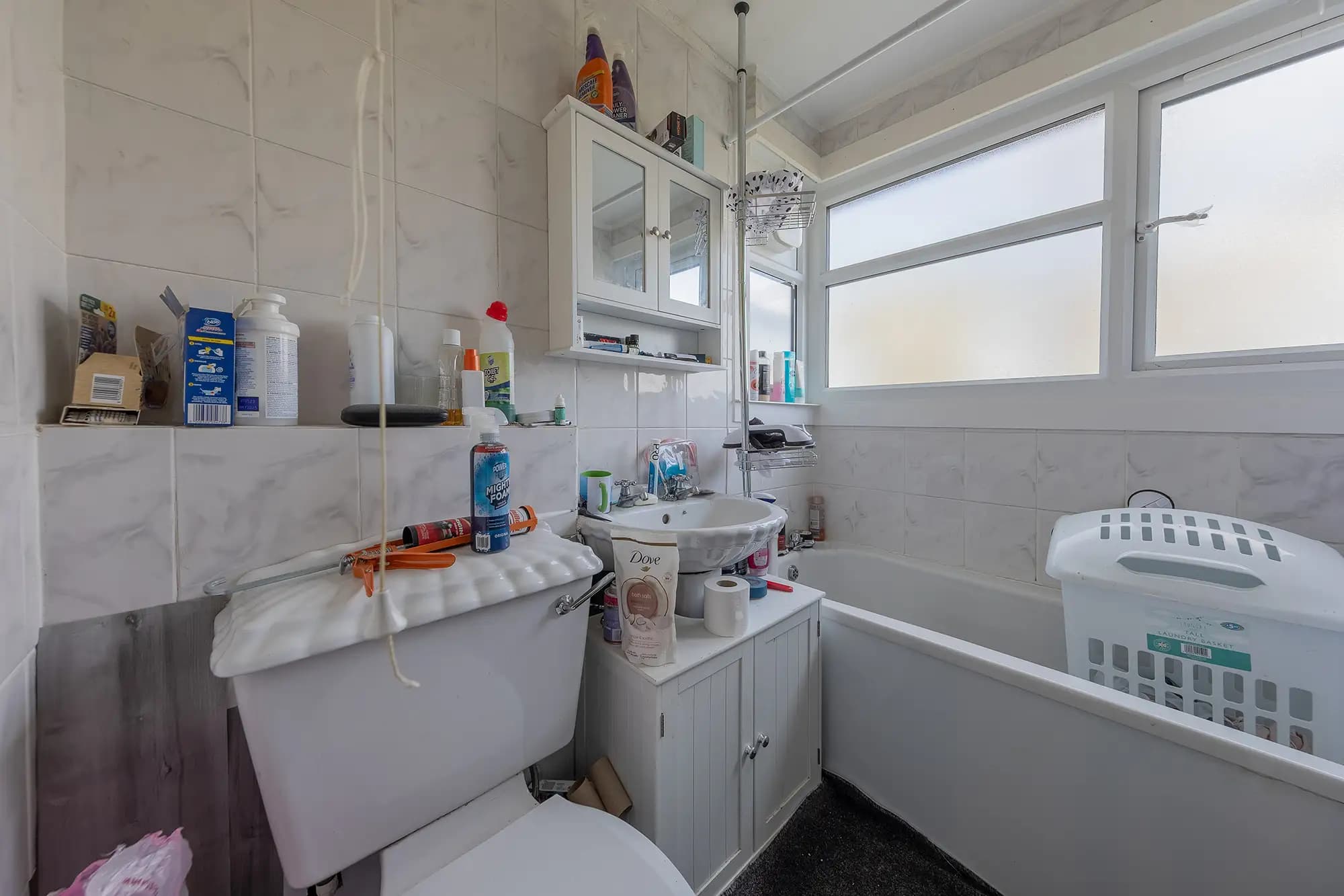 property photo 8 of 16