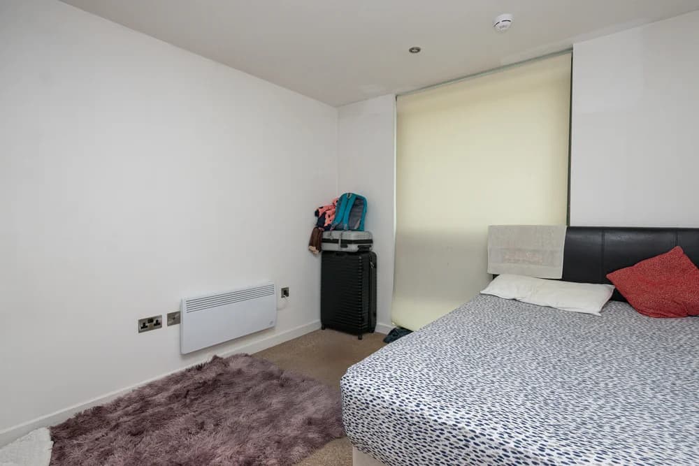 property photo 12 of 19