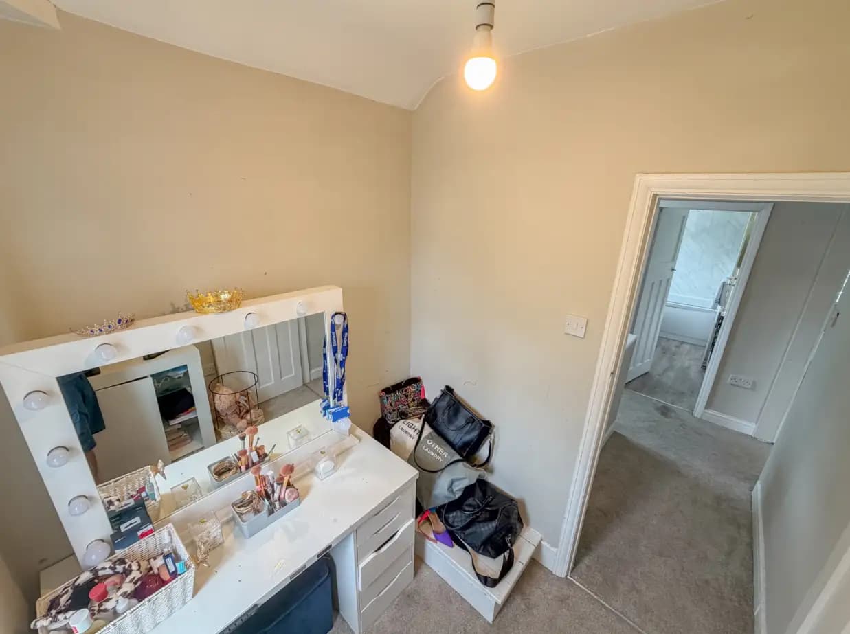 property photo 24 of 33