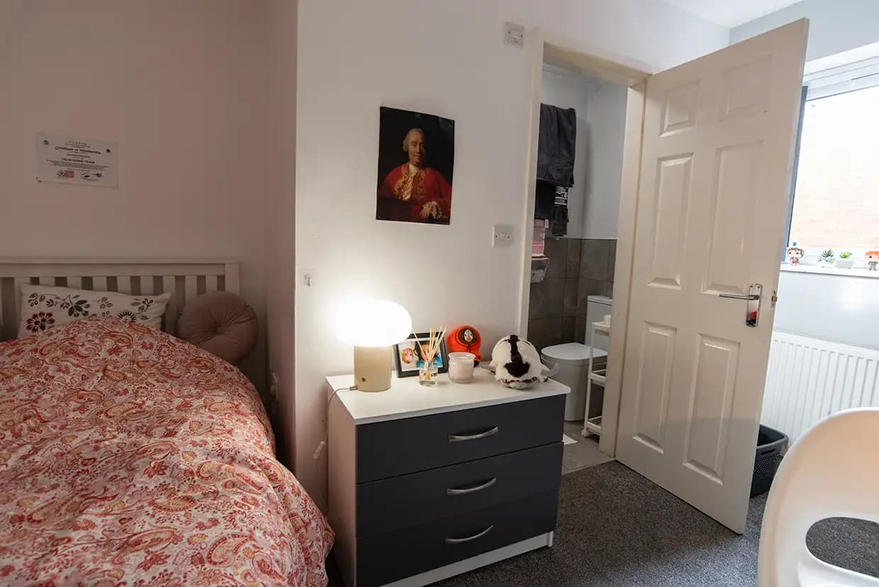 property photo 28 of 37