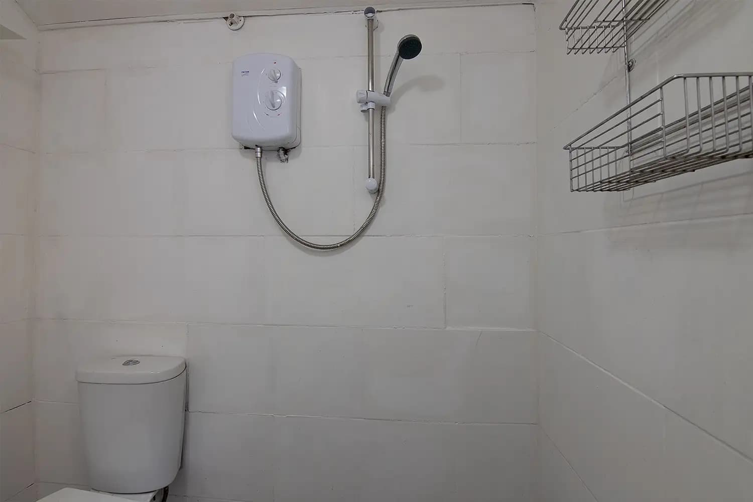property photo 13 of 30