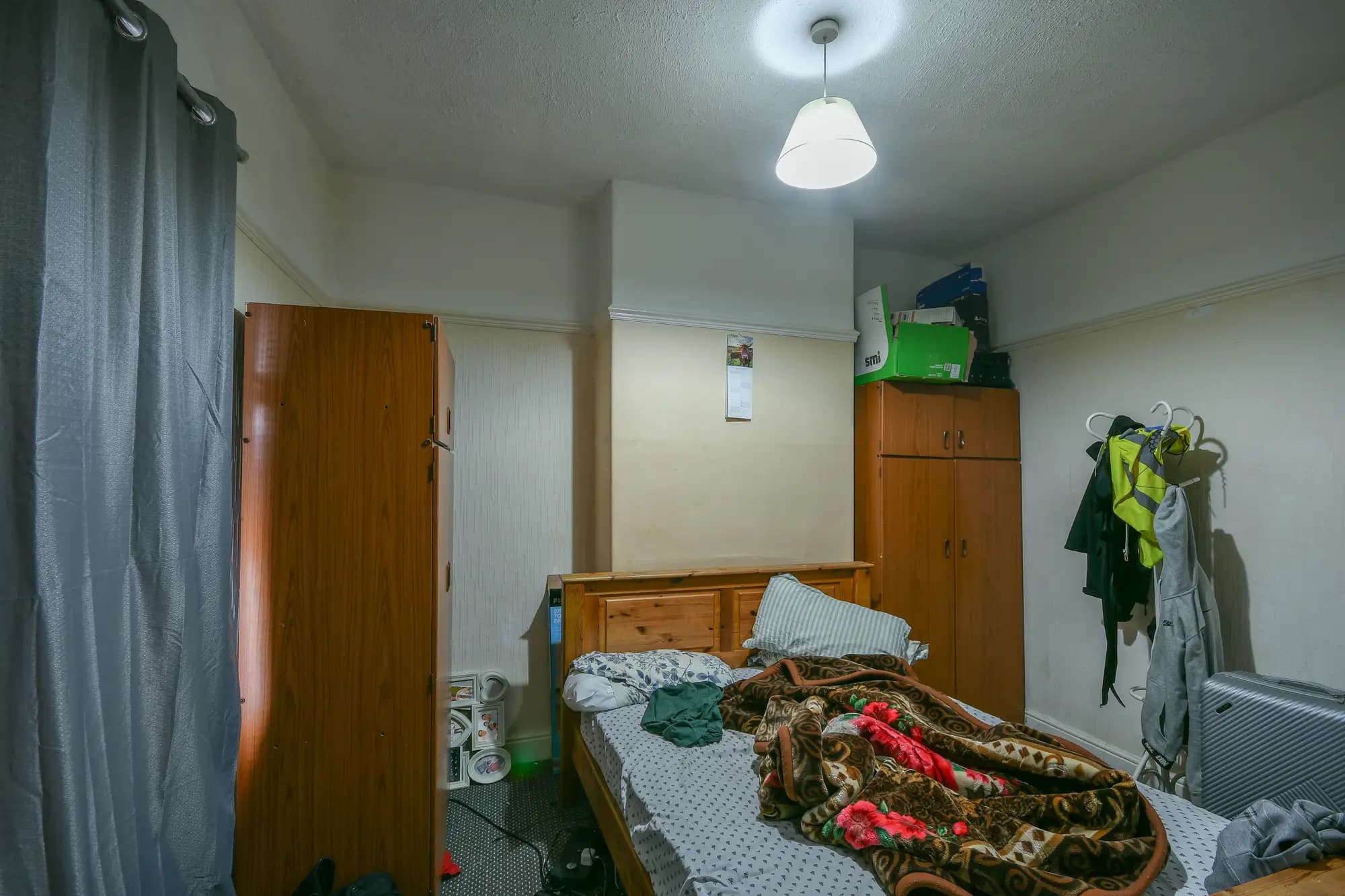 property photo 13 of 21