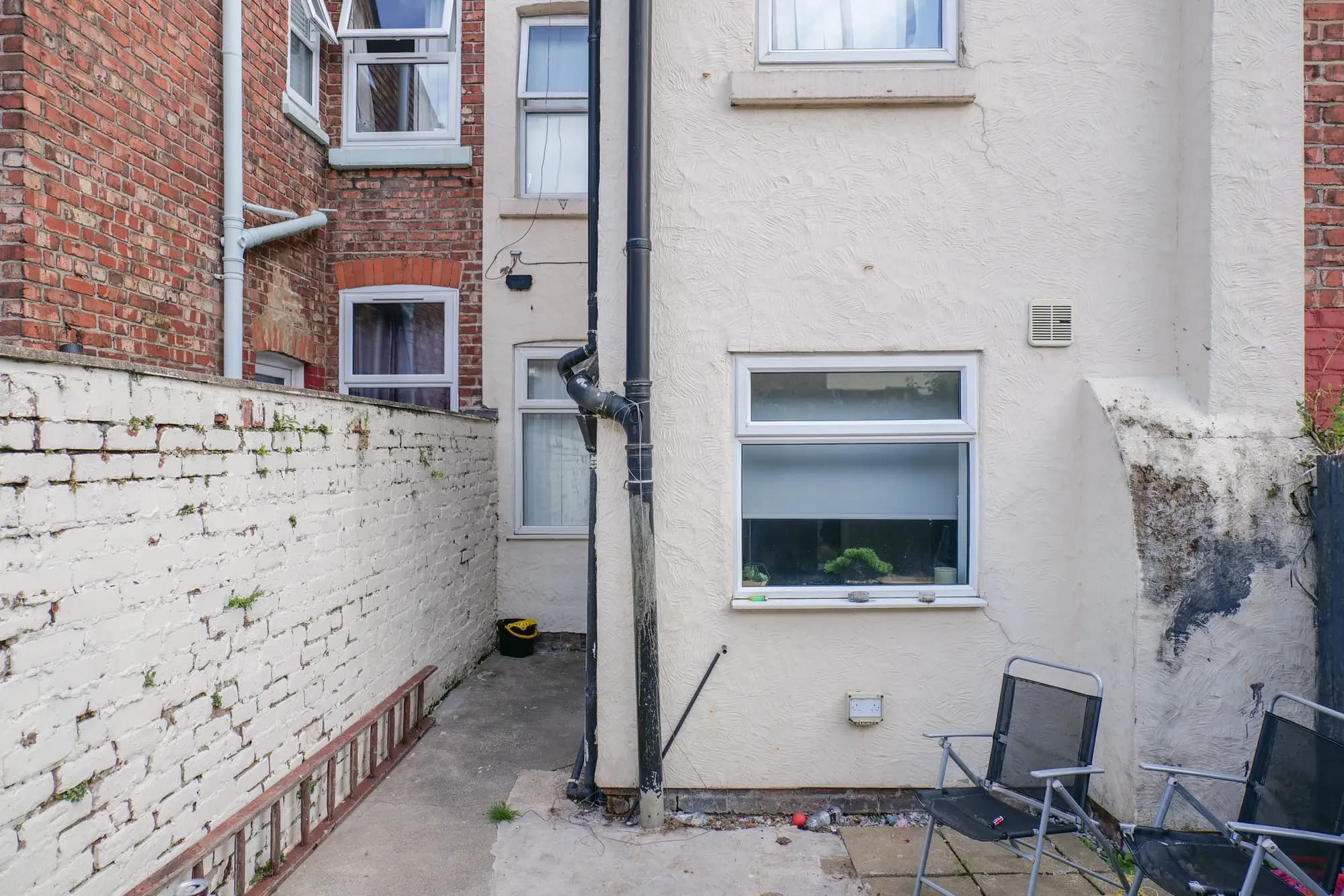 property photo 18 of 23