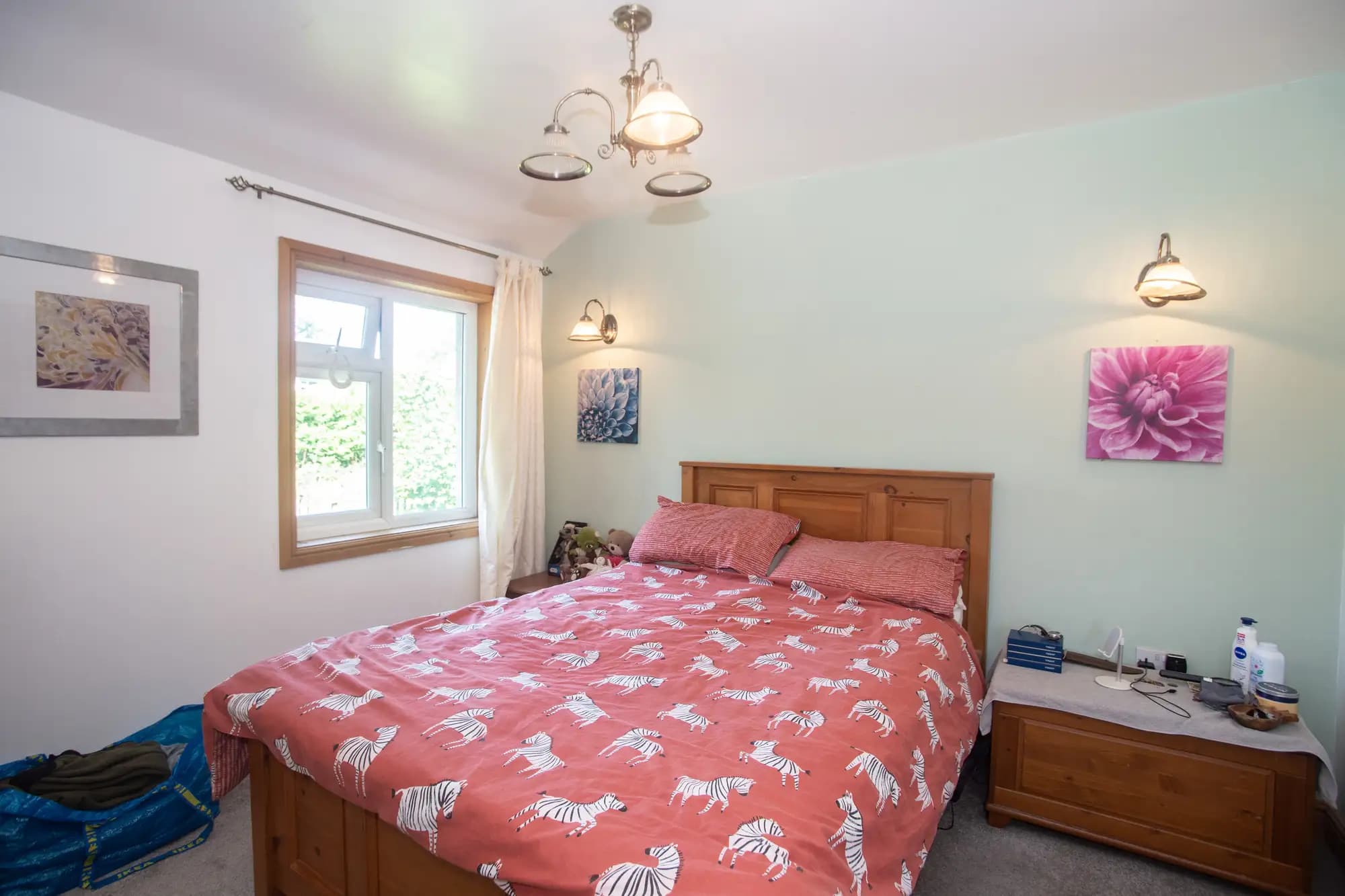 property photo 9 of 15