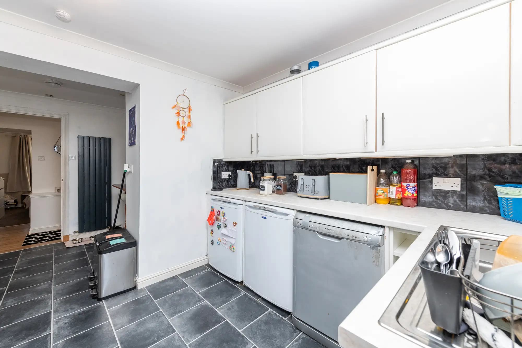 property photo 10 of 26