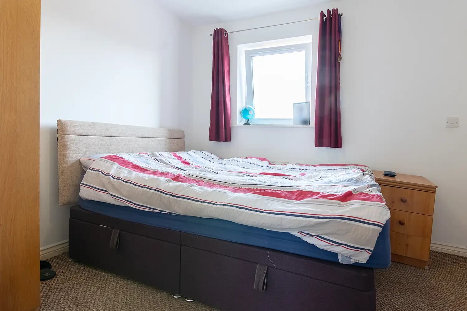 property photo 23 of 30