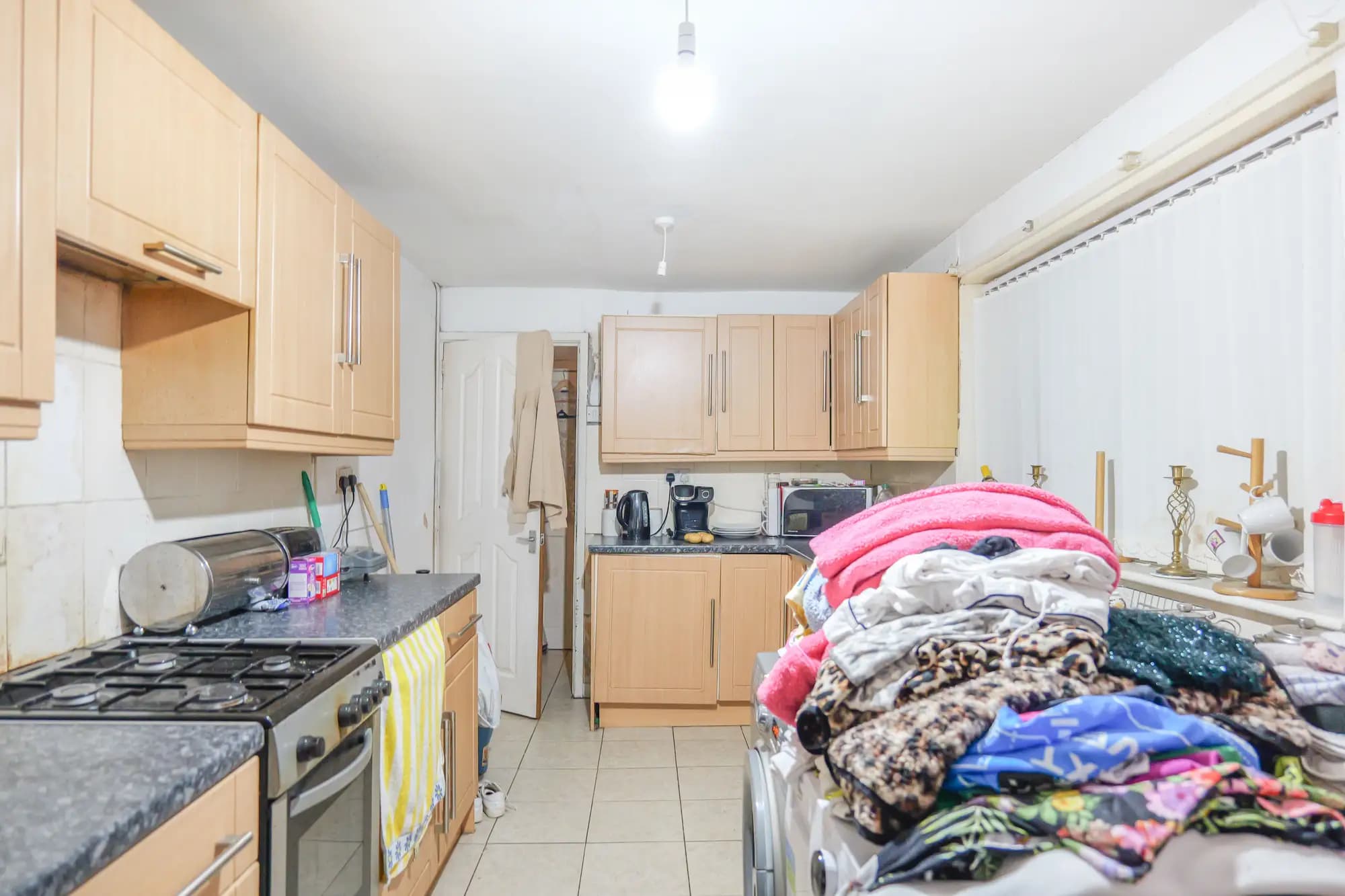 property photo 5 of 16