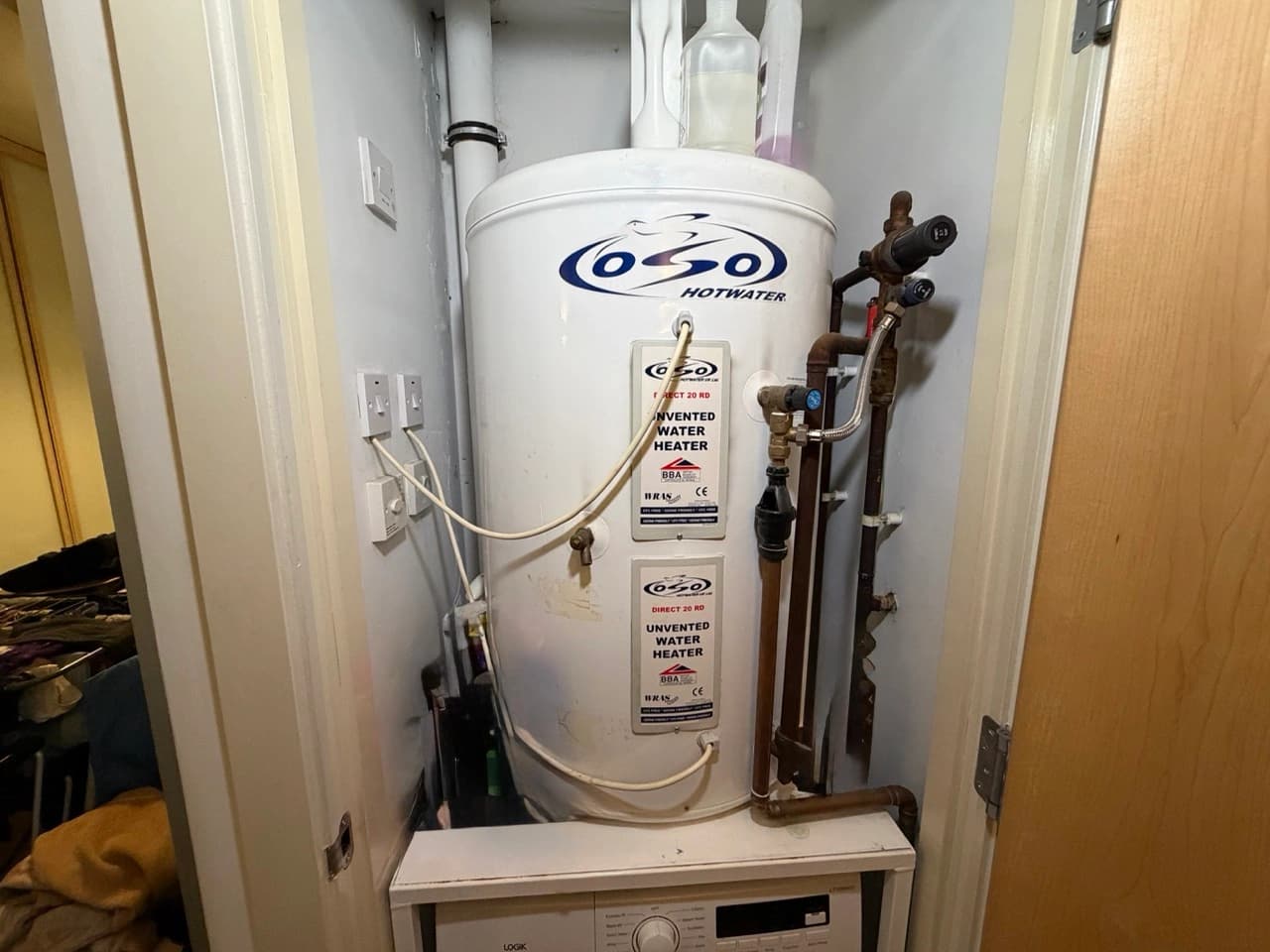 property photo 15 of 18