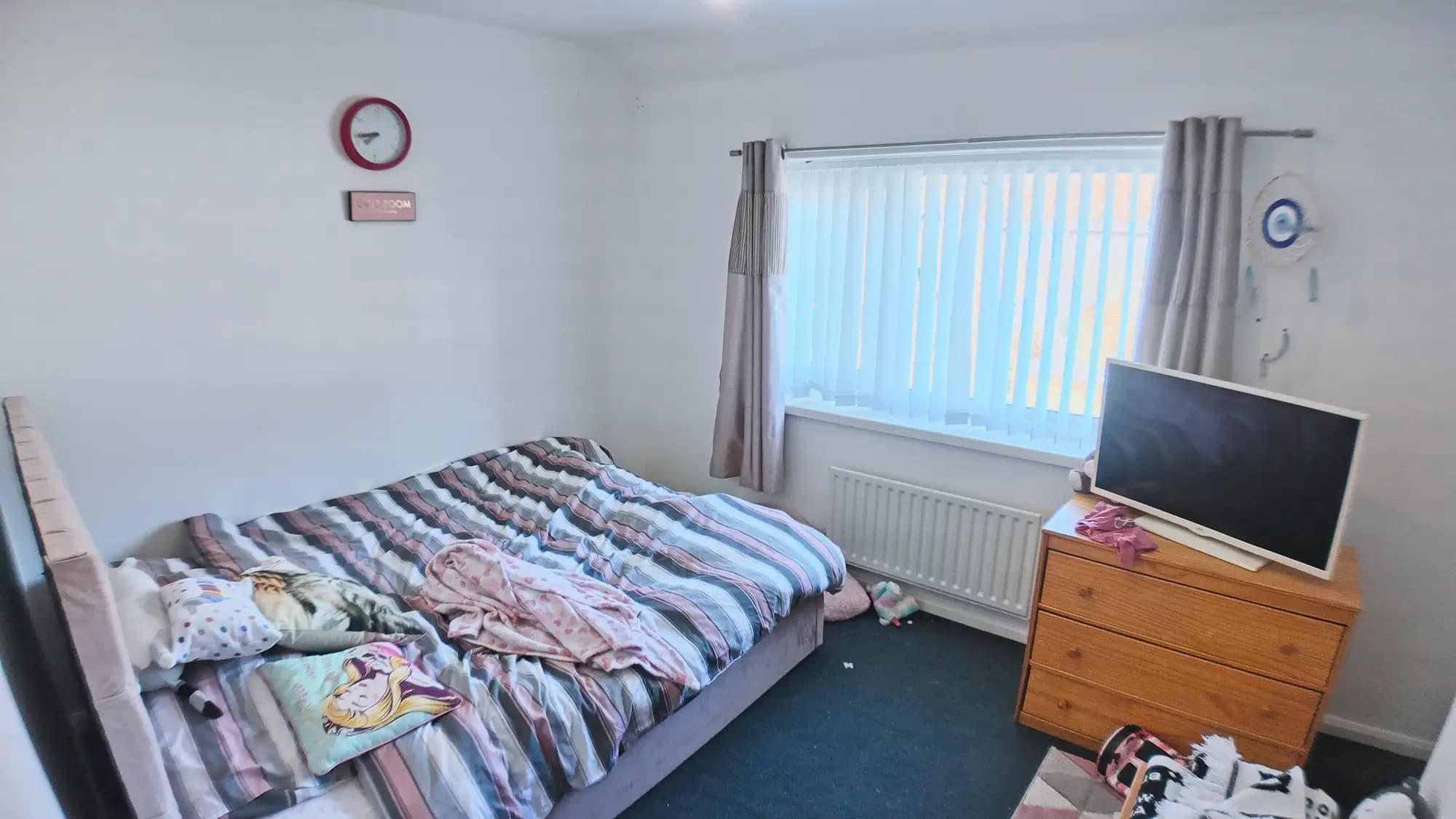 property photo 11 of 19