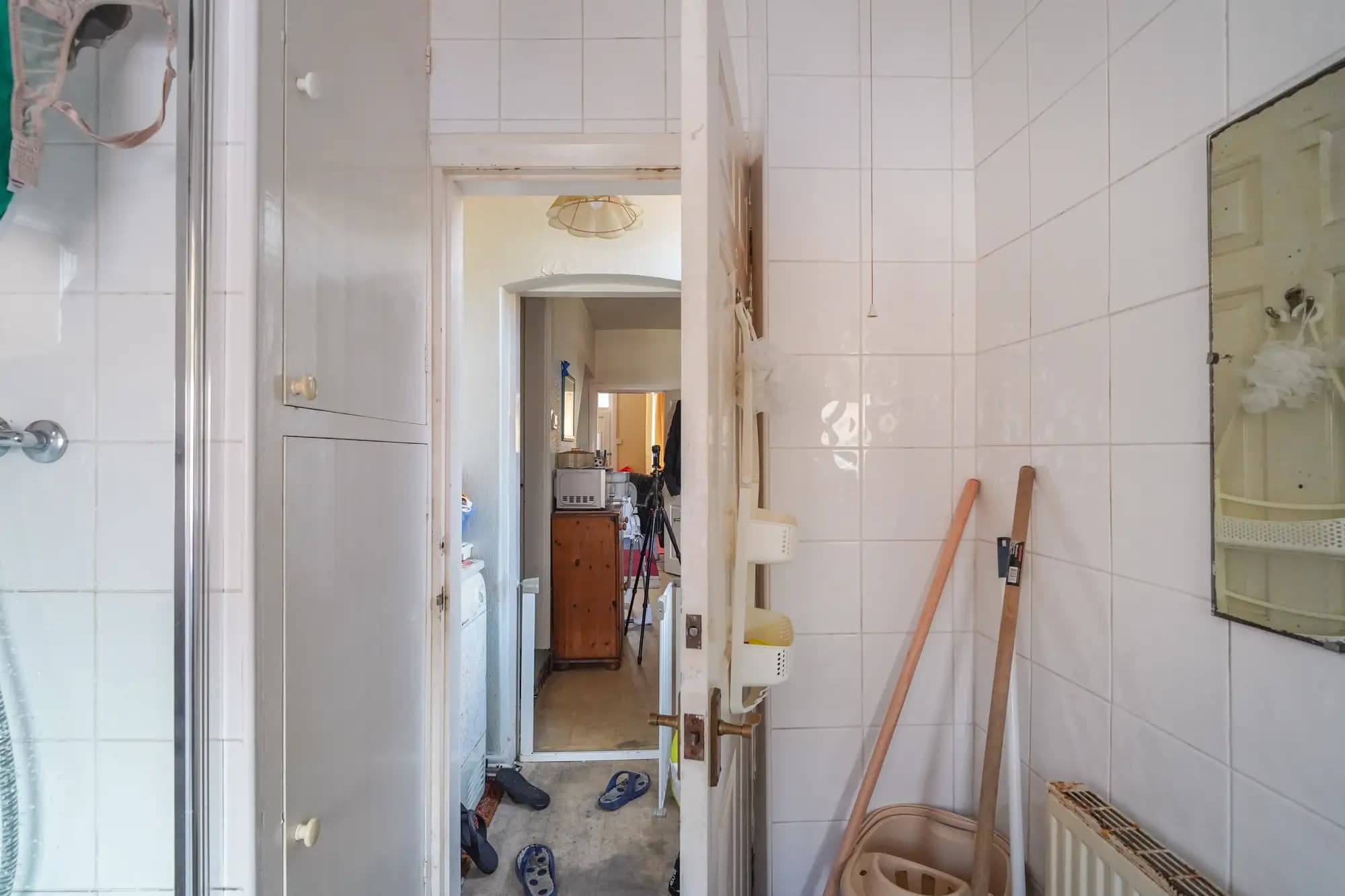 property photo 7 of 14