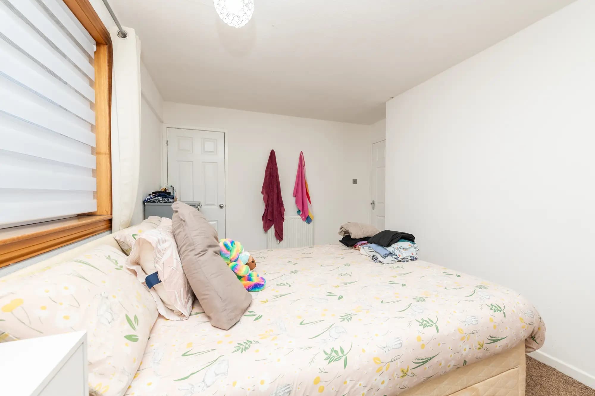 property photo 18 of 27