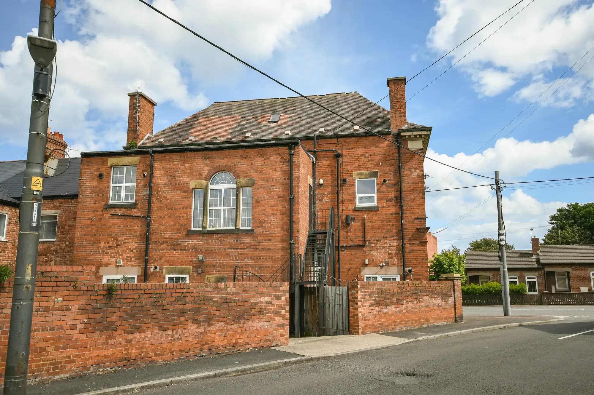 property photo 14 of 15