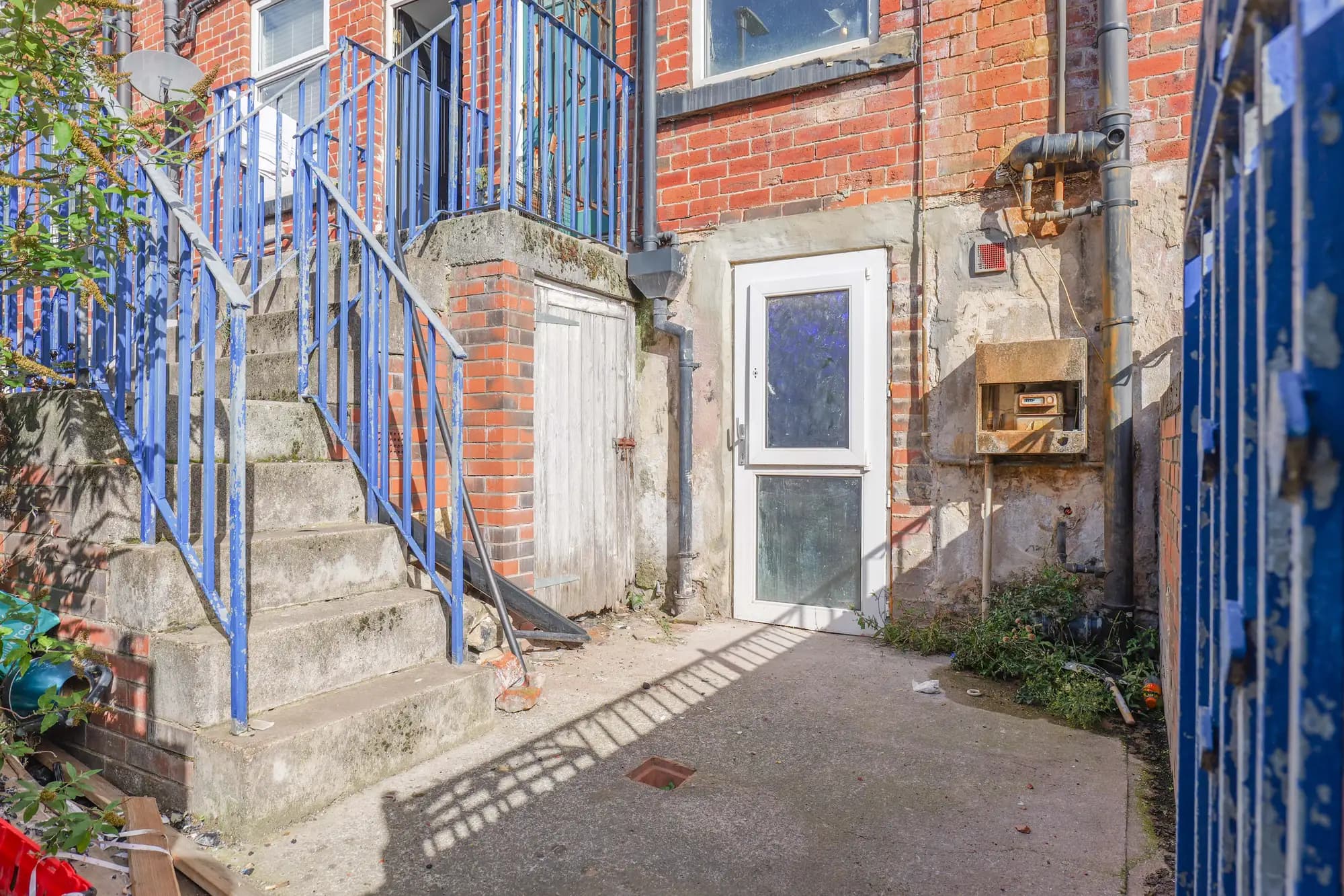 property photo 27 of 30
