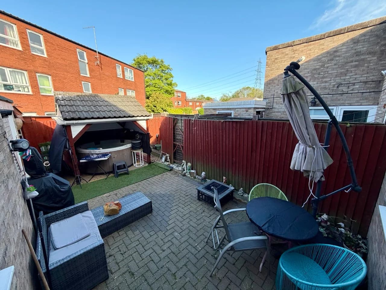 property photo 20 of 22