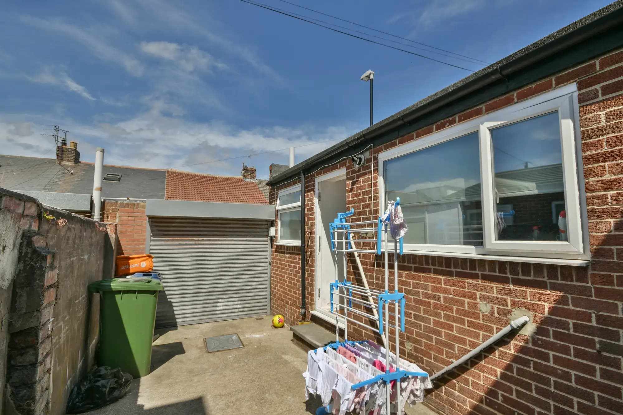 property photo 16 of 18