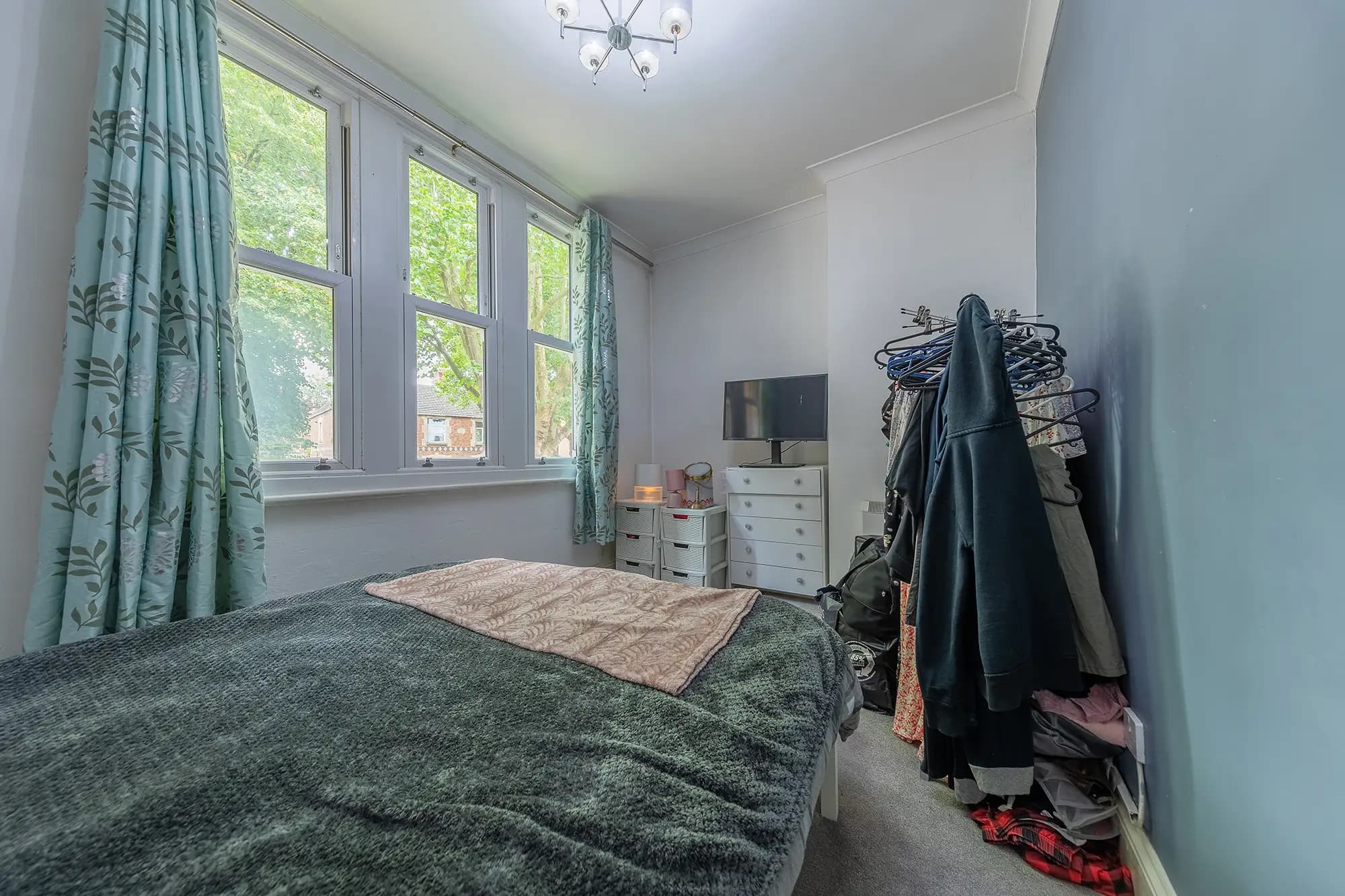 property photo 14 of 20