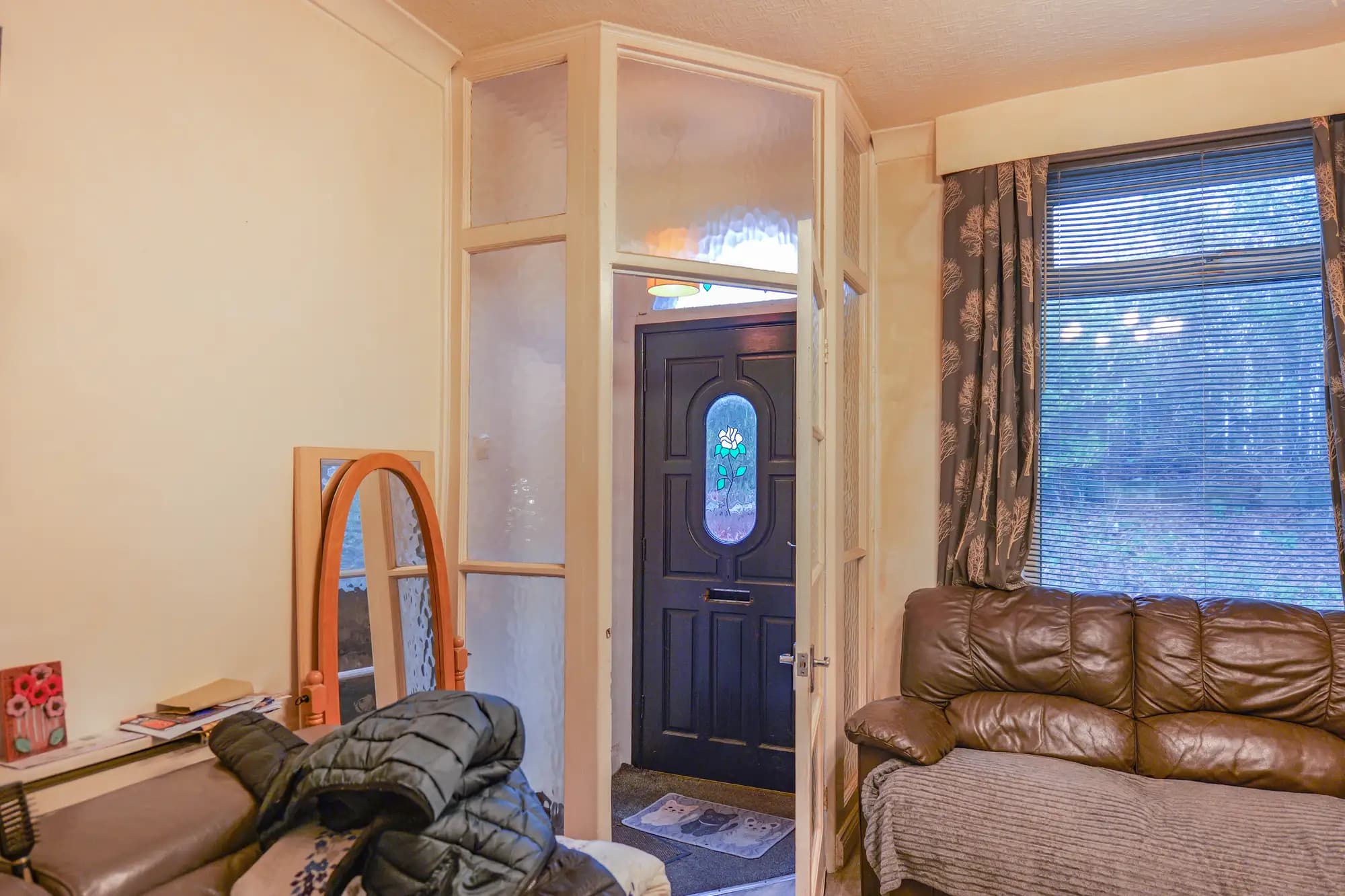 property photo 11 of 26