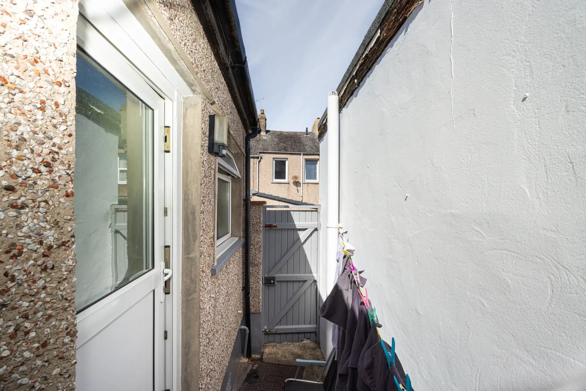 property photo 14 of 16