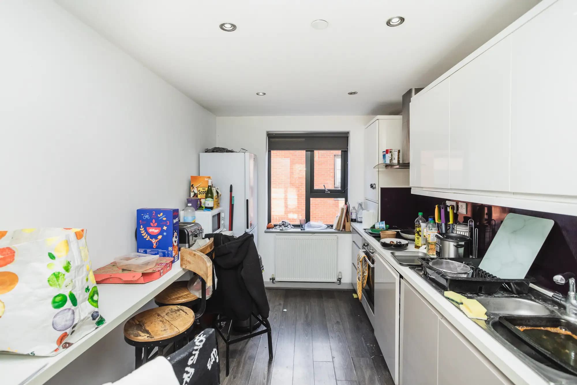 property photo 4 of 25