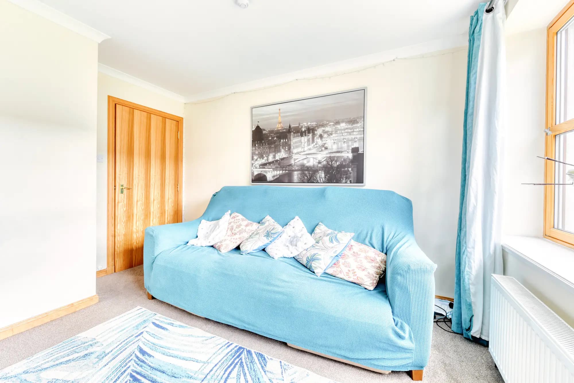 property photo 4 of 28