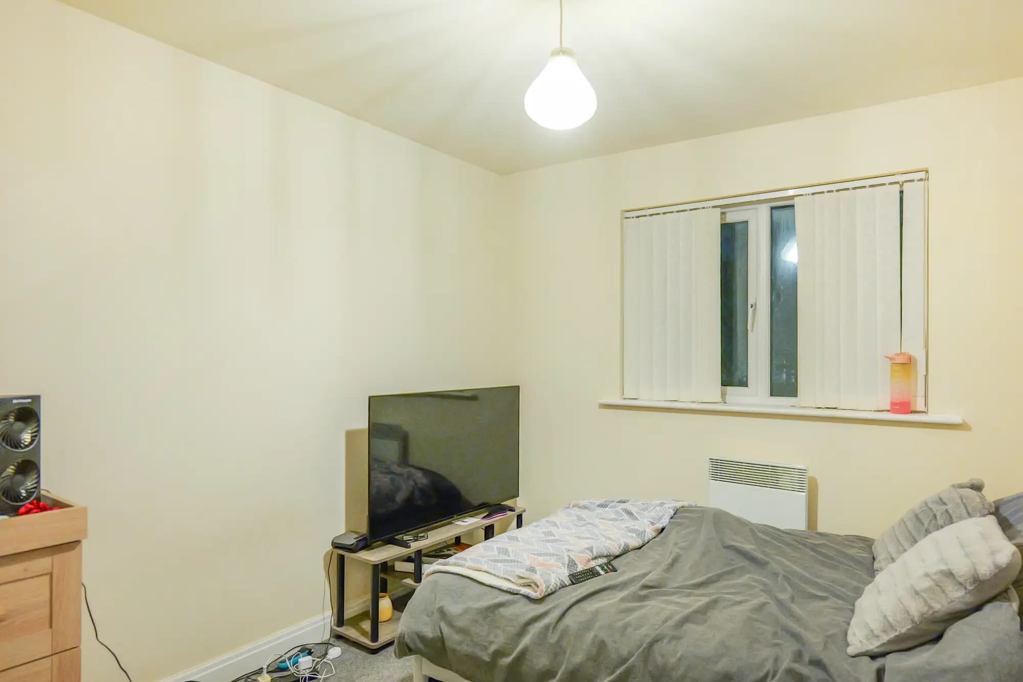 property photo 11 of 17