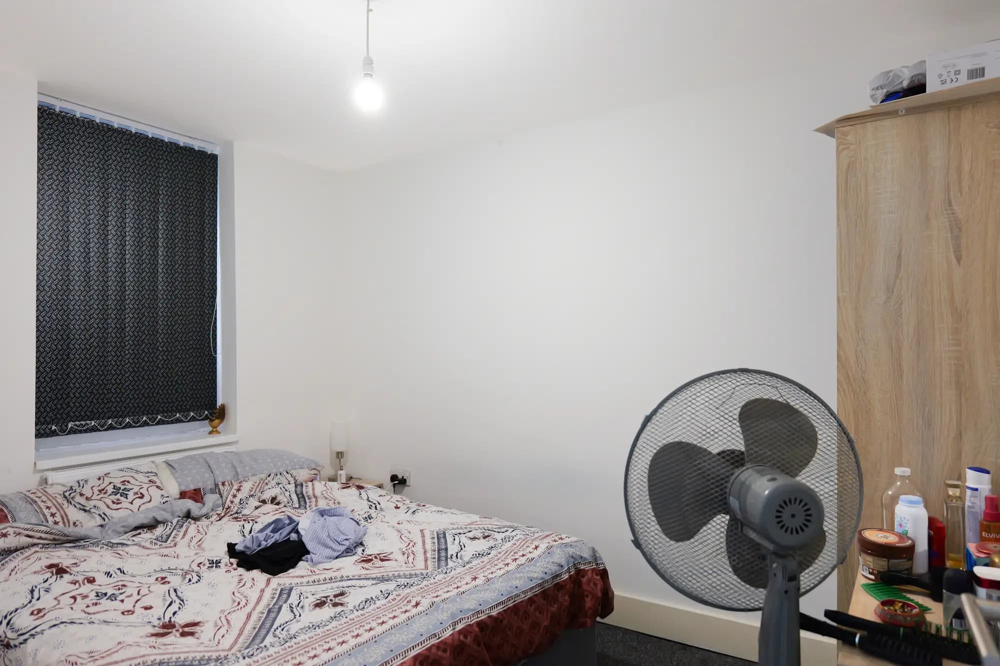 property photo 9 of 12