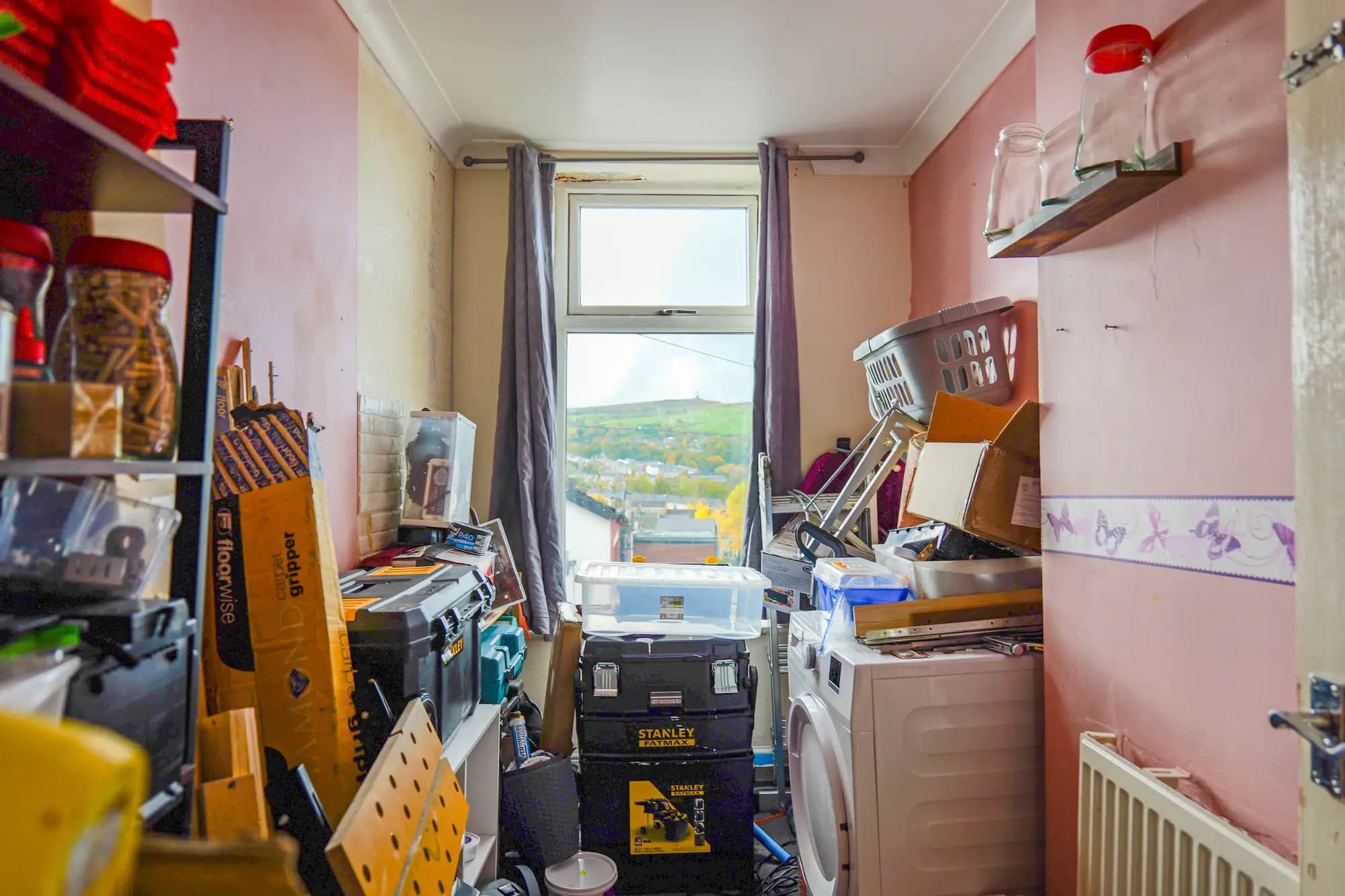 property photo 16 of 27