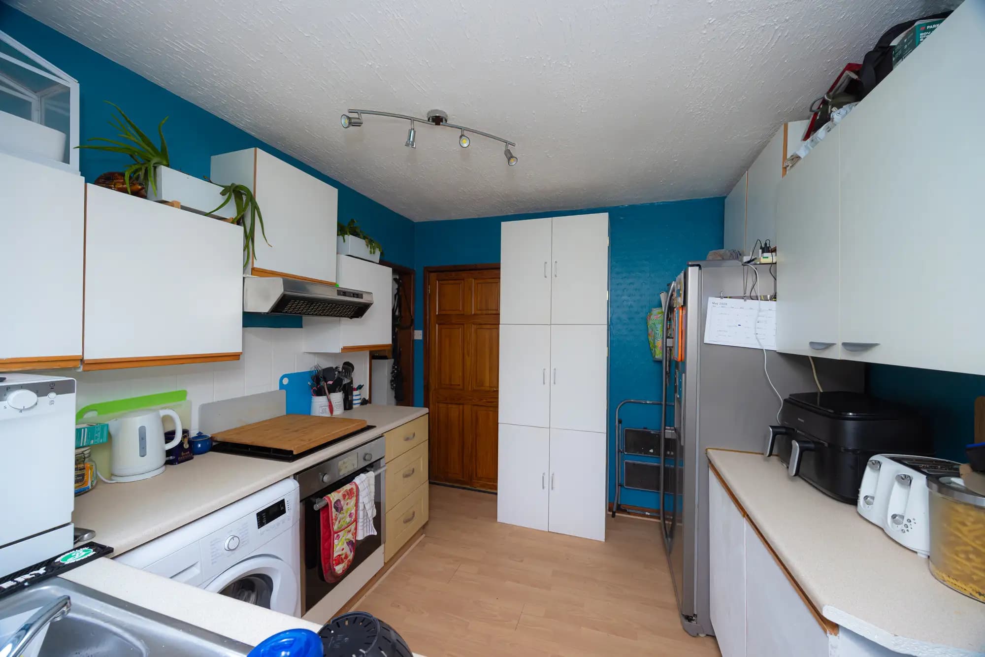 property photo 5 of 14