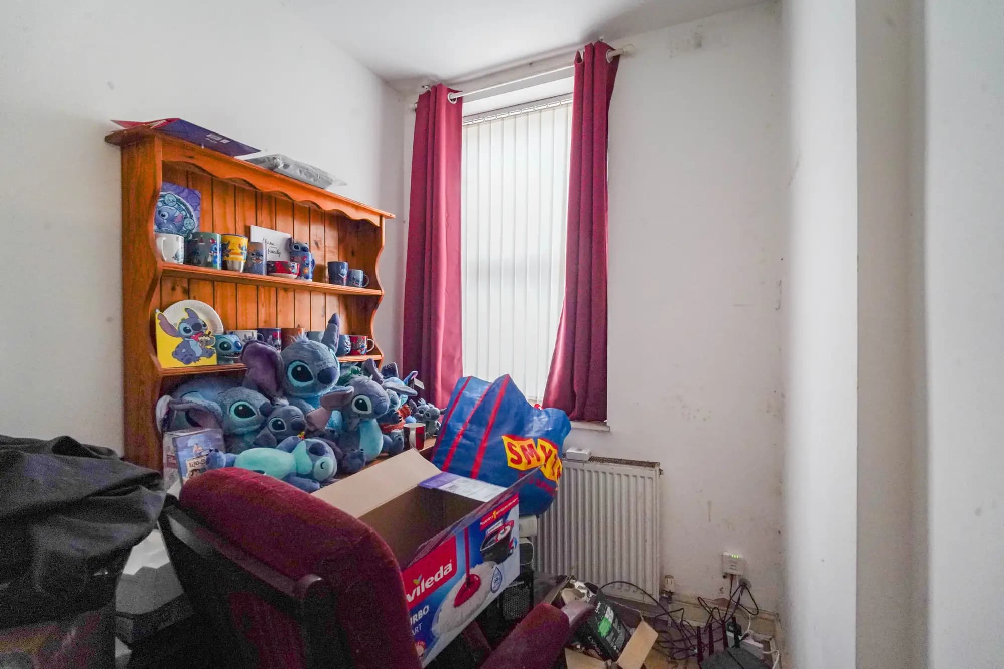 property photo 8 of 15