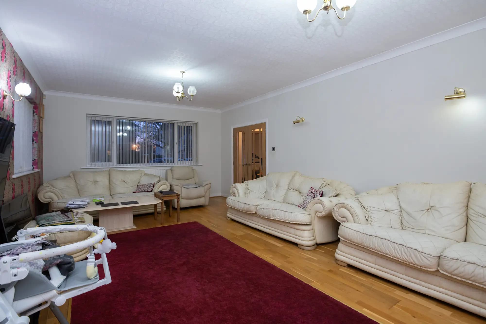 property photo 6 of 20