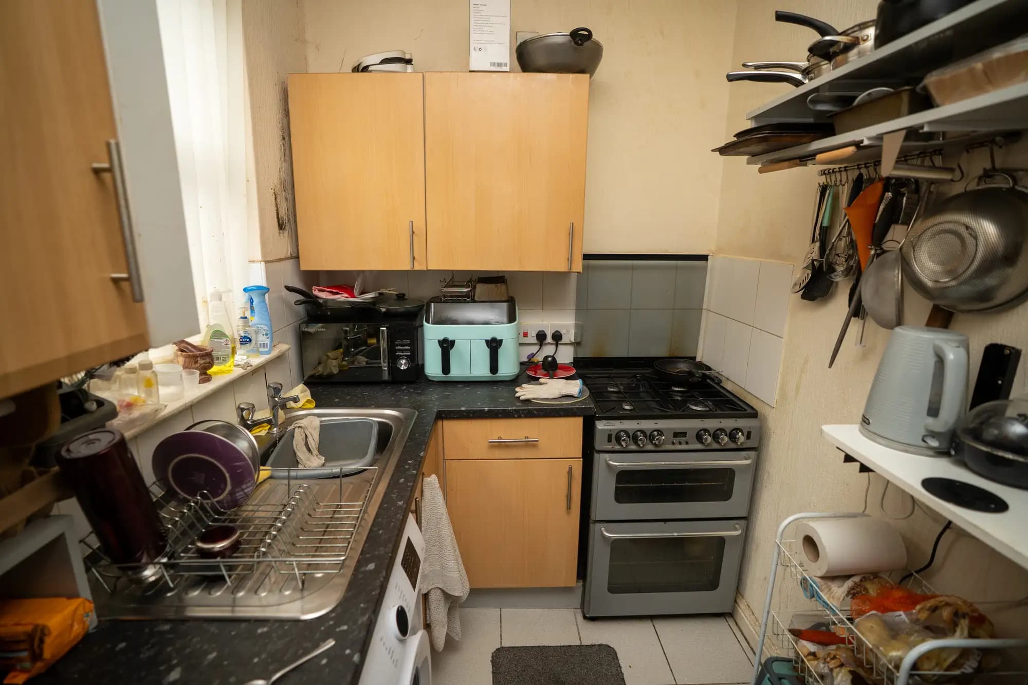 property photo 4 of 16