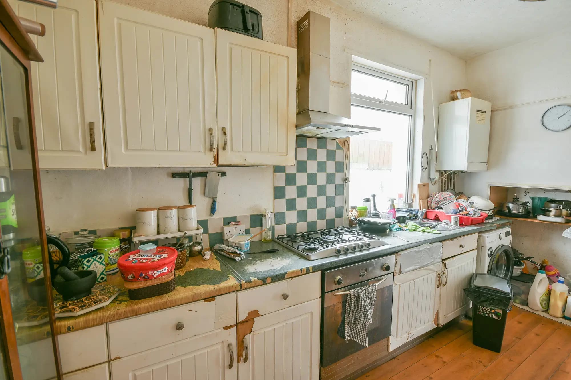 property photo 5 of 21