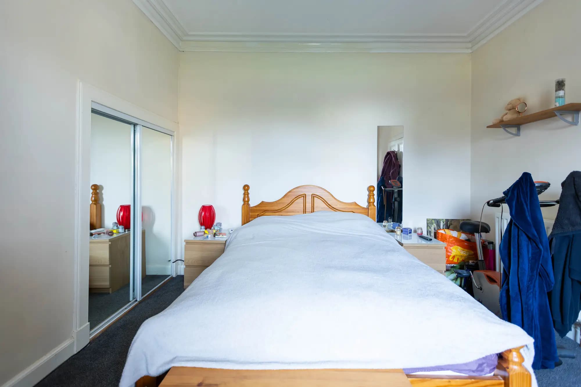 property photo 11 of 16