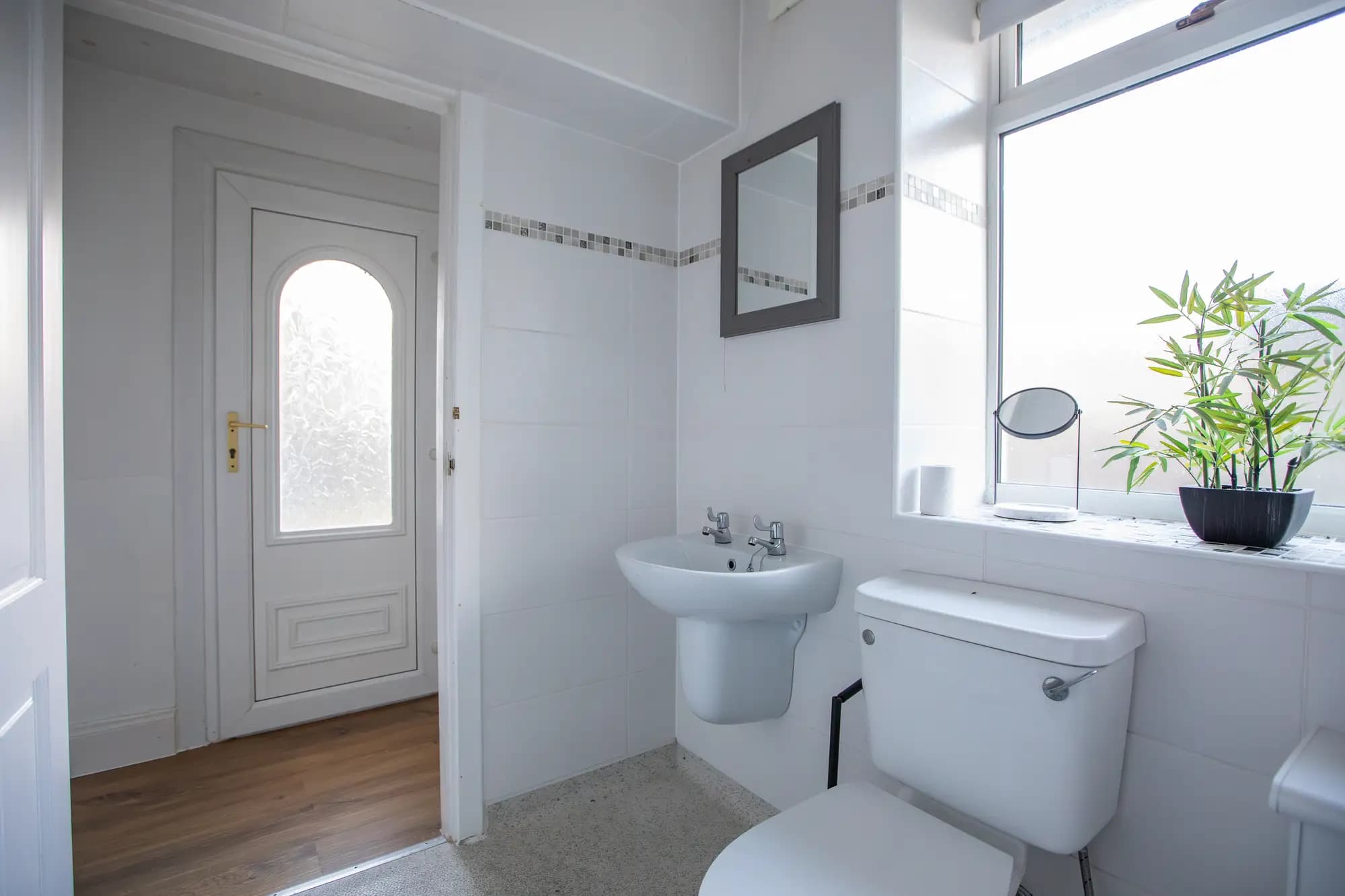 property photo 15 of 43