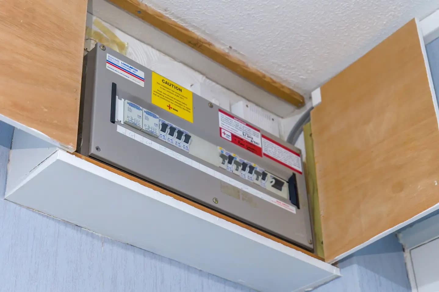 property photo 18 of 25