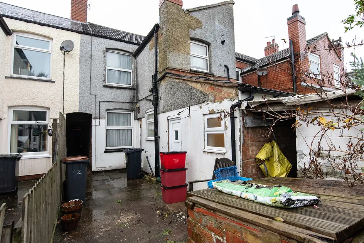 property photo 27 of 30