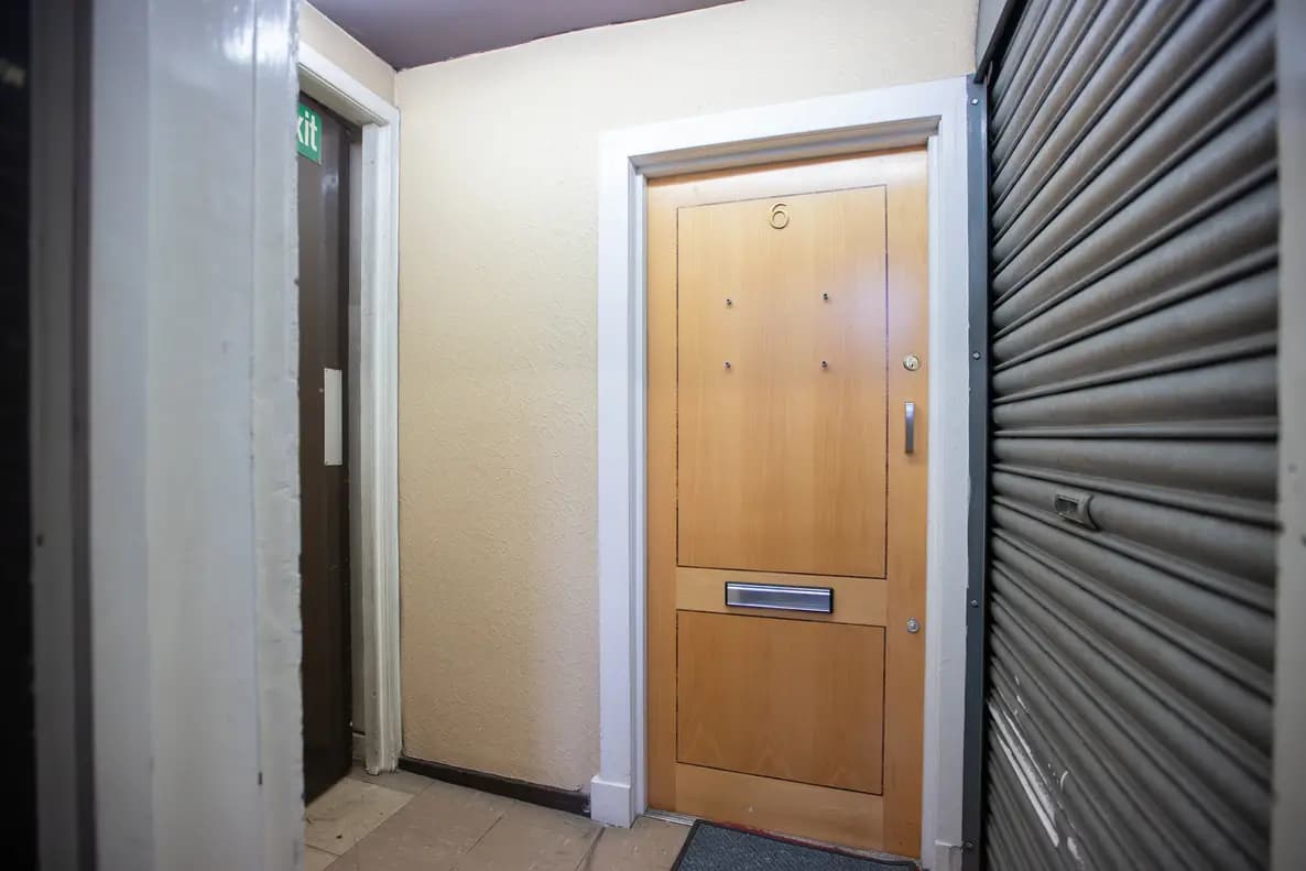 property photo 10 of 15