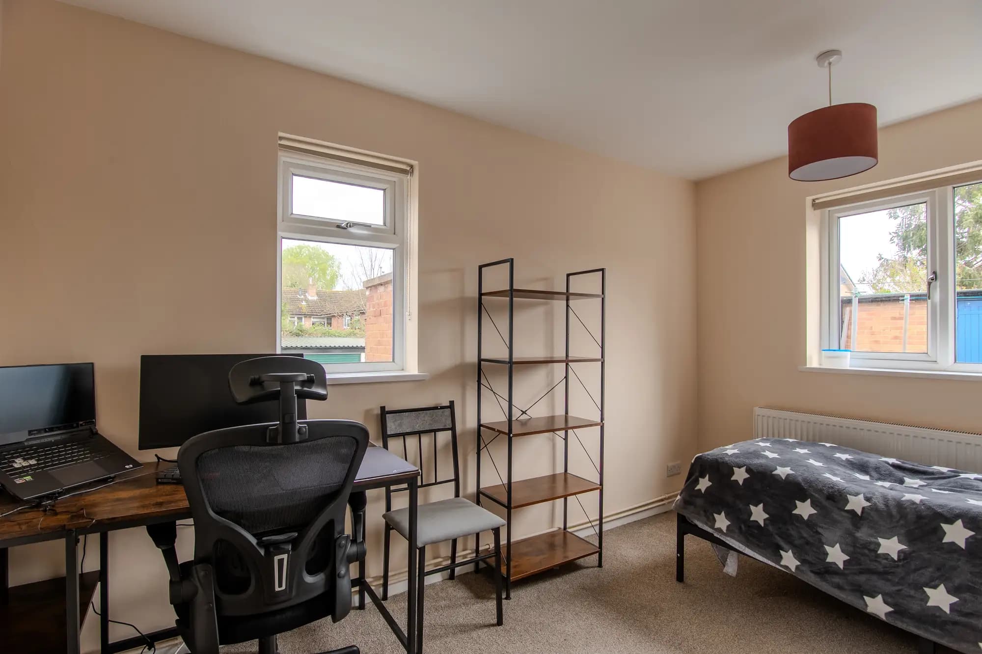 property photo 13 of 19