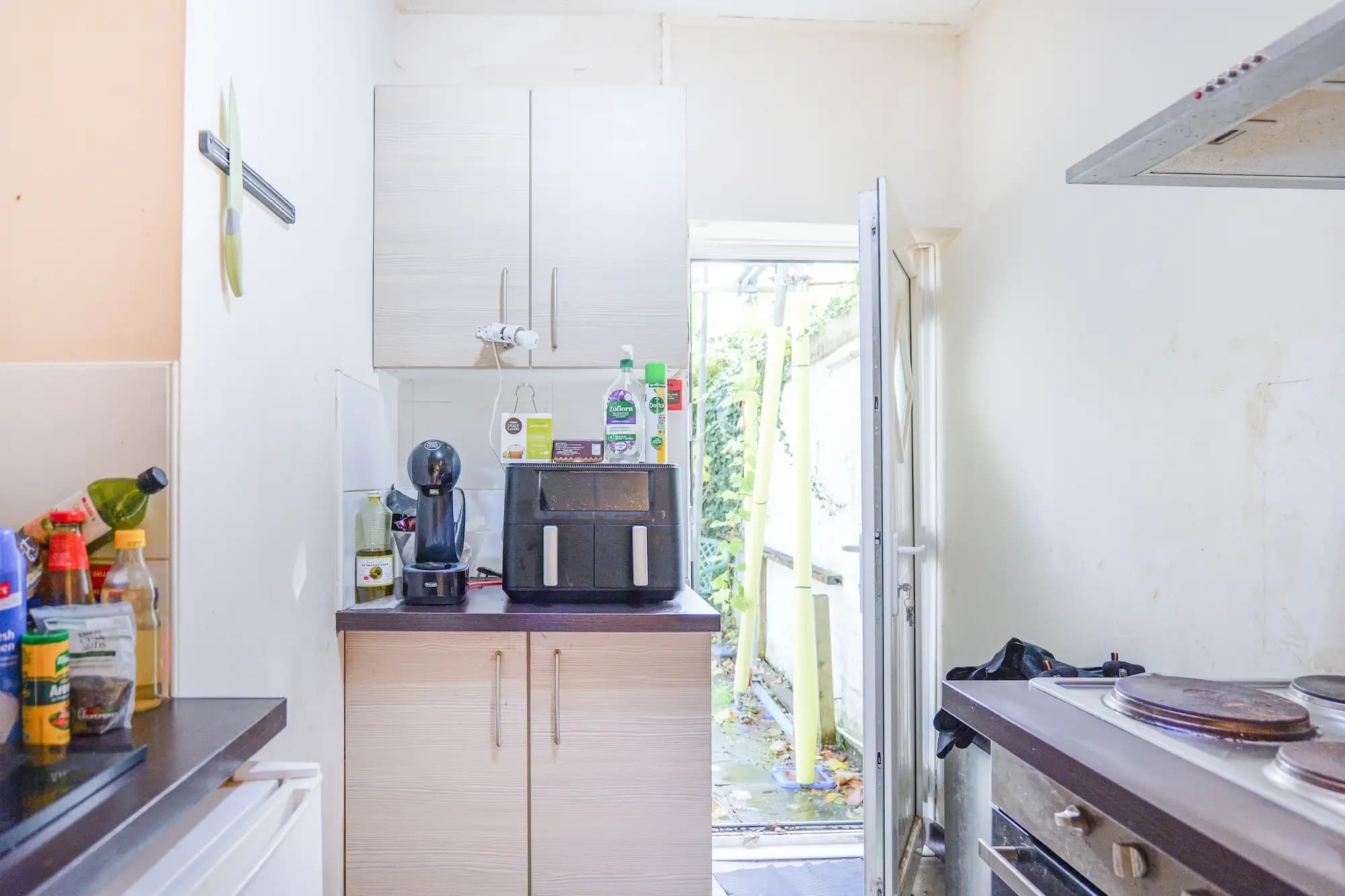 property photo 6 of 20