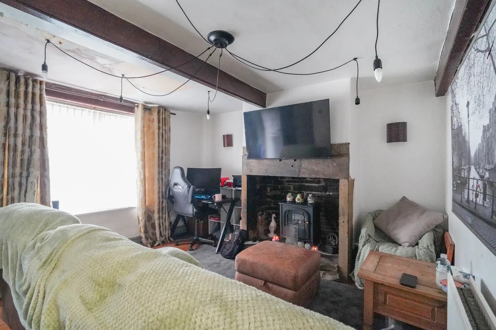 property photo 4 of 22