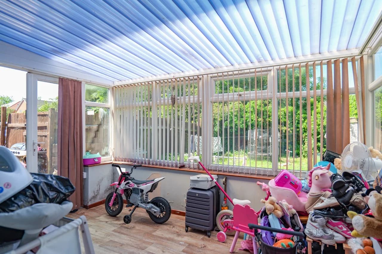 property photo 16 of 18