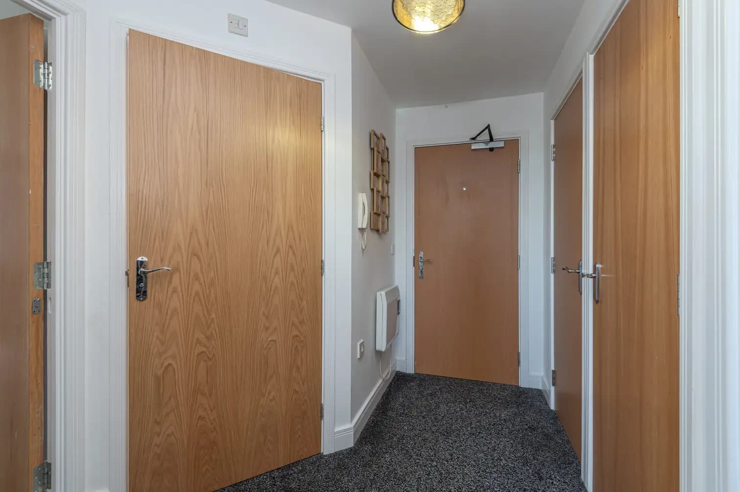 property photo 15 of 17