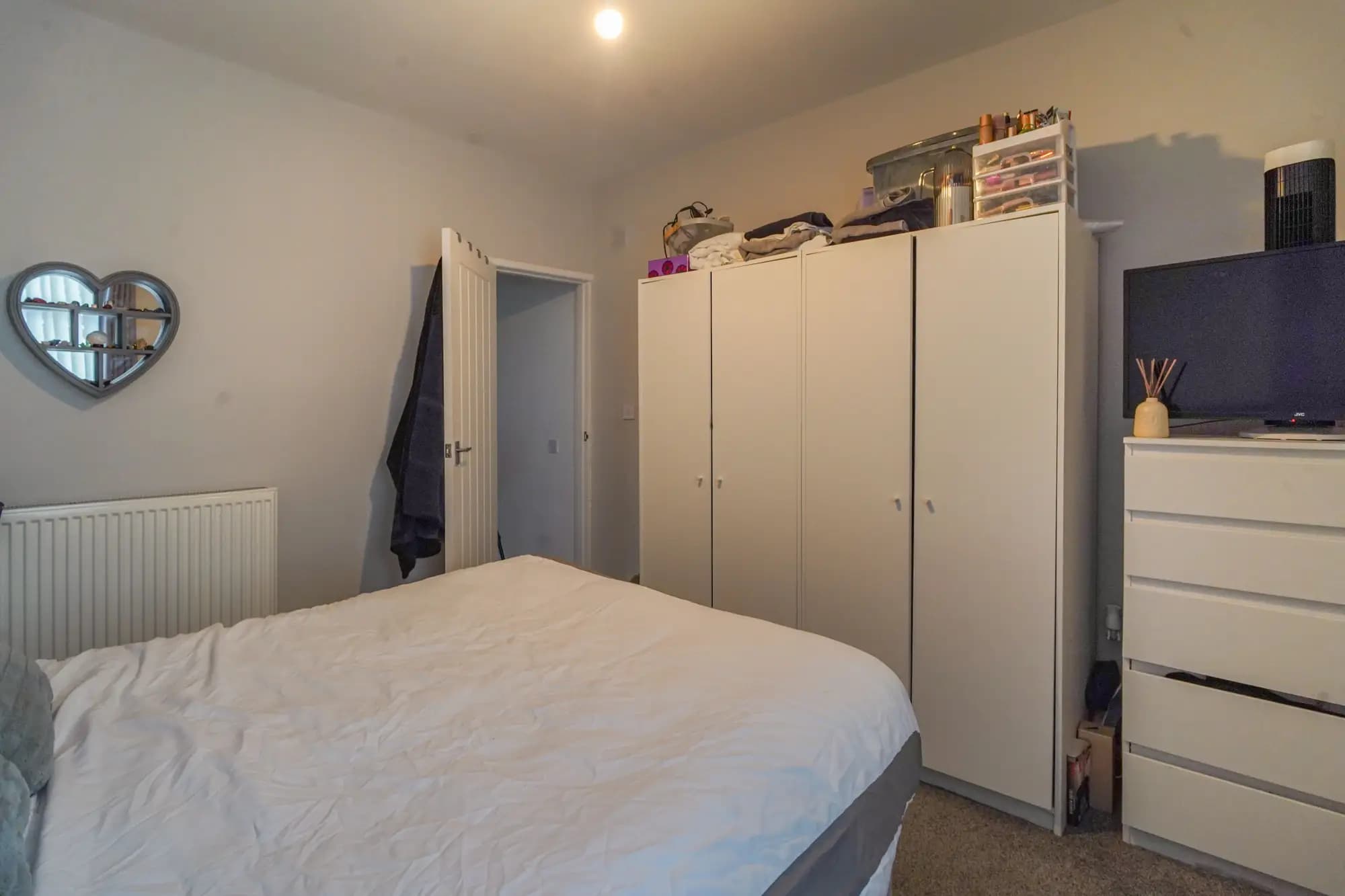 property photo 16 of 21